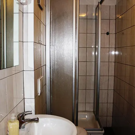 Hostel Elbe's *